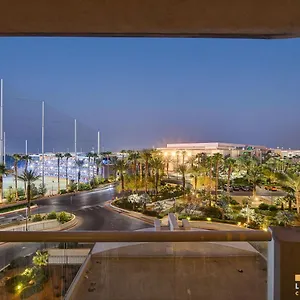 mgm-signature-04-714-1br-2ba-balcony-suite.las-vegashotels.net/
