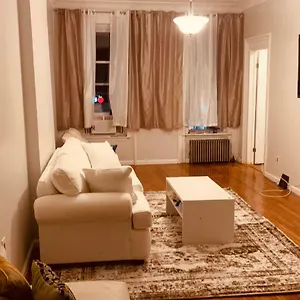 2-bedroom-classy-brooklyn-apt-10-mins-from-barclays-center.us-newyorkcity.com/